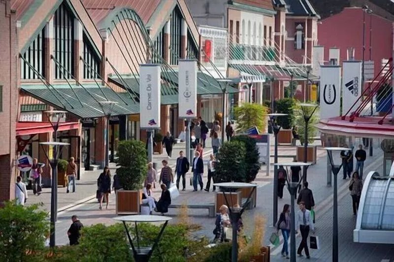 Ideal stay at Disneyland Paris Serris for 4
