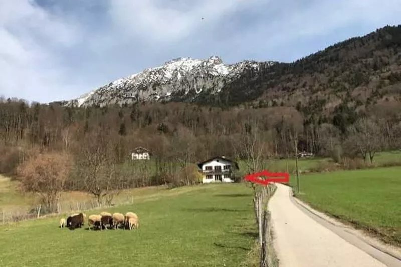 Fantastically located apartment with a wonderful mountain view in Nonn