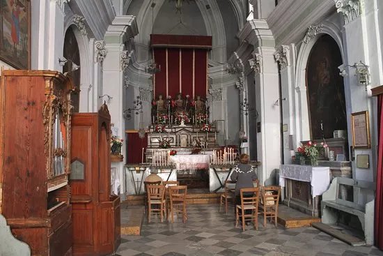 Chiesa Dei Tre Santi O Della Fontana
