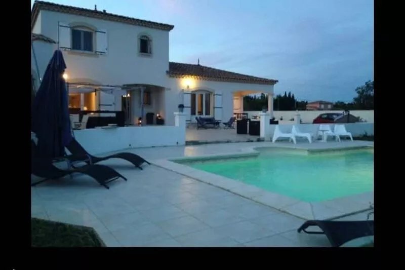Spacious and pleasant house in the countryside.