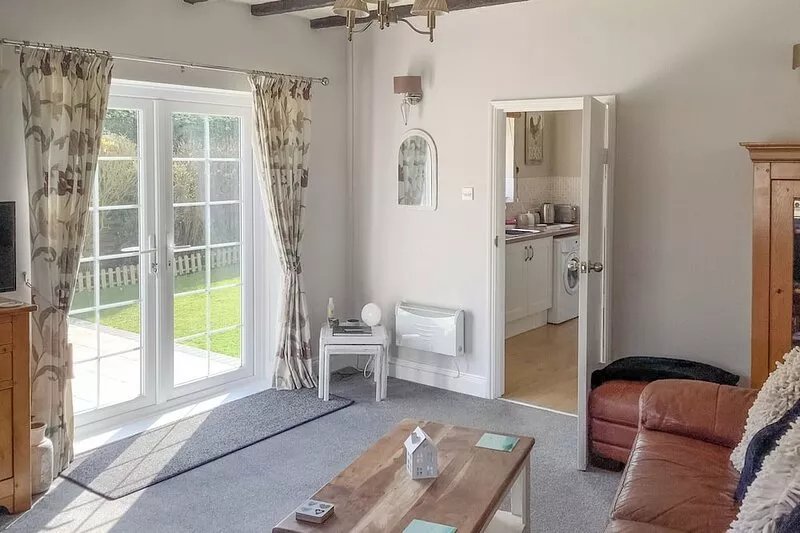 1 bedroom accommodation in Yaxham, near Norwich
