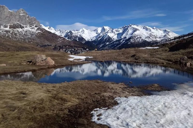 Housing in Luxury Urbanization FORMIGAL-PANTICOSA Ski with Garage and Wifi