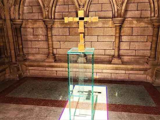 The Finn Cross