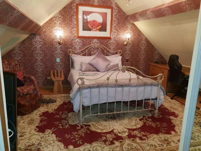 Woodhouse Bed and Breakfast