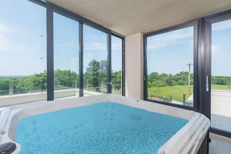 Wonderful villa with swimming pool and wellness
