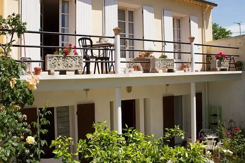 Villa with garden near the historic center of Narbonne