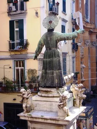 Via San Gregorio Armeno