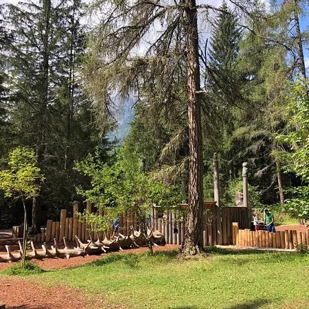 Parco Giochi "Mondo Magico della Foresta"