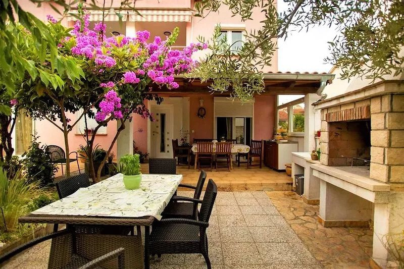 ULIKA Comfort Two-Bedroom Apartment 3