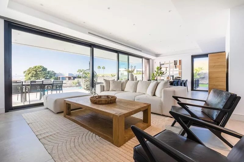 Bamanija | An outstanding 5-bedroom luxury villa in Puerto Calero