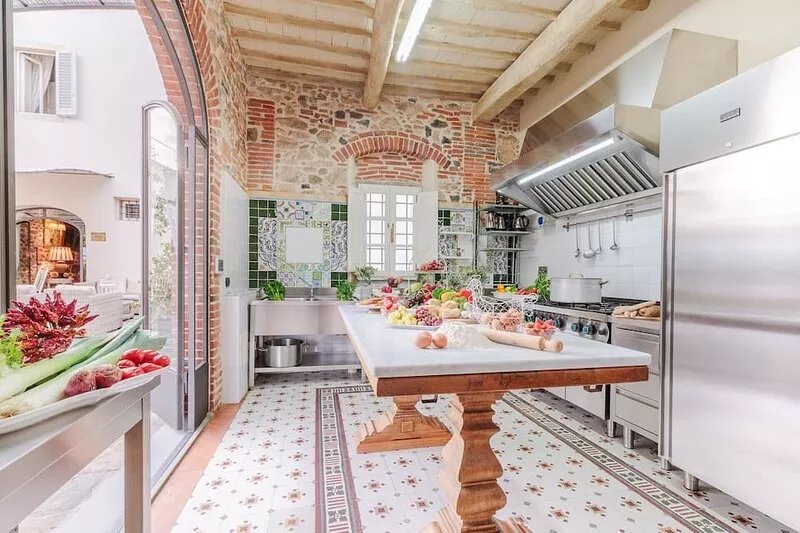 Elevate Your Escape: Discover Timeless Charm in a Majestic Retreat Amid Lucca
