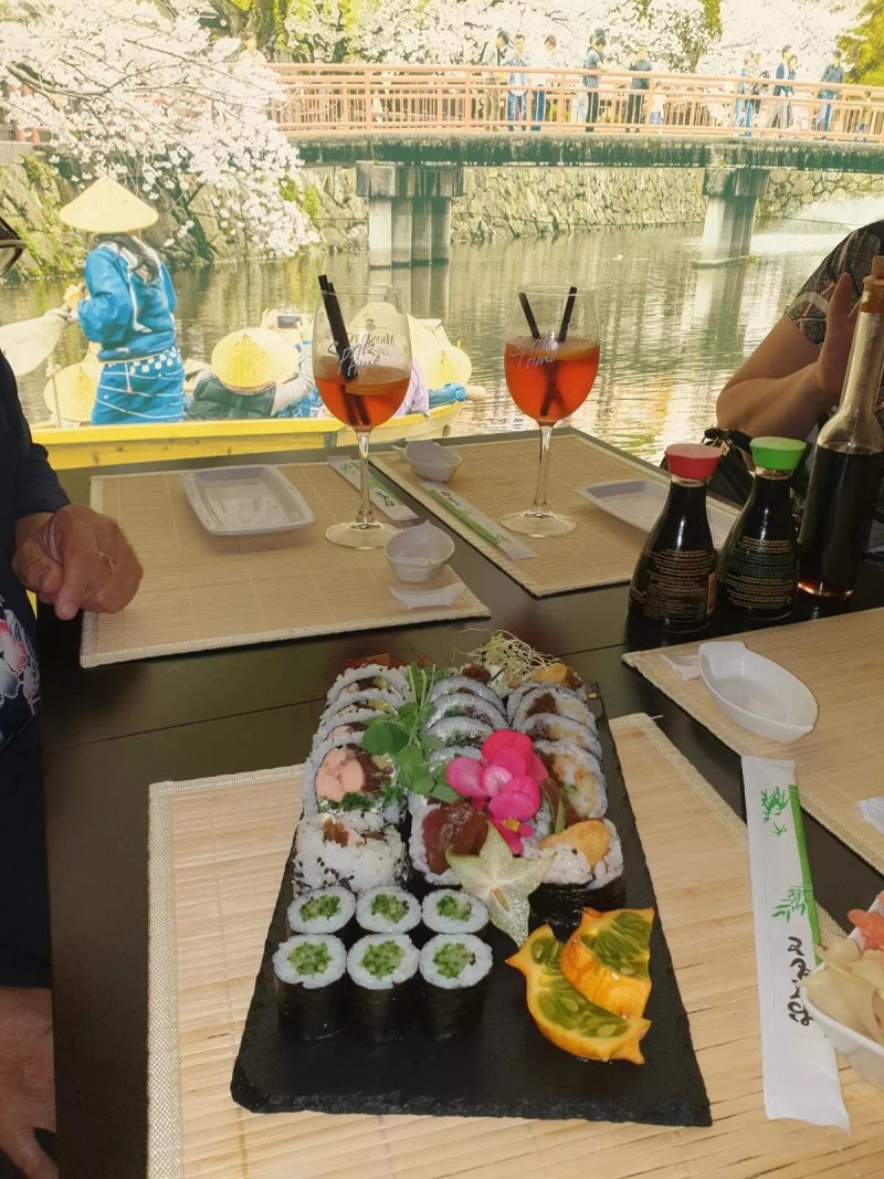 Sushi House