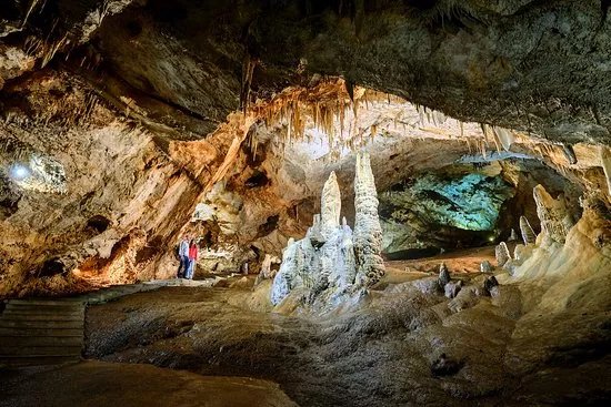 Lipa Cave