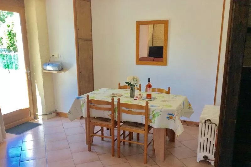 Les Bouleaux, Beautiful Stone Farmhouse with Private Heated Swimming Pool