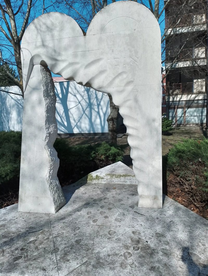 Memento Monument To The Victims Of The Holocaust