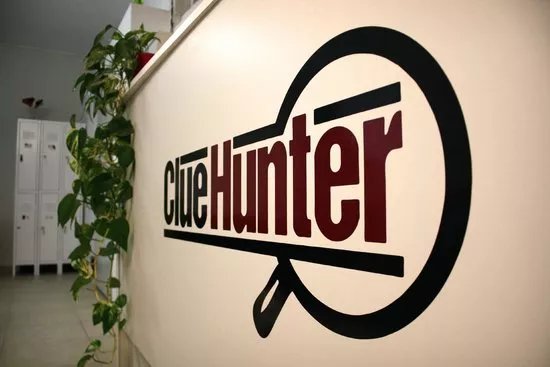 Clue Hunter