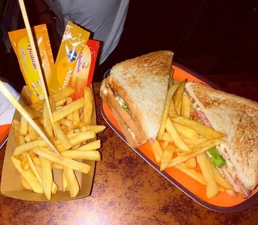 Pepe Street Food & Drinks