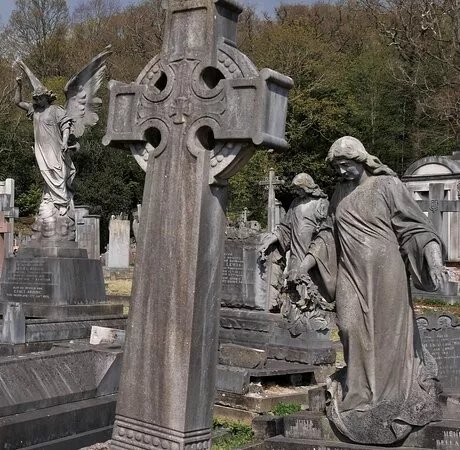 Putney Vale Cemetery