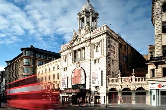 Victoria Palace Theatre
