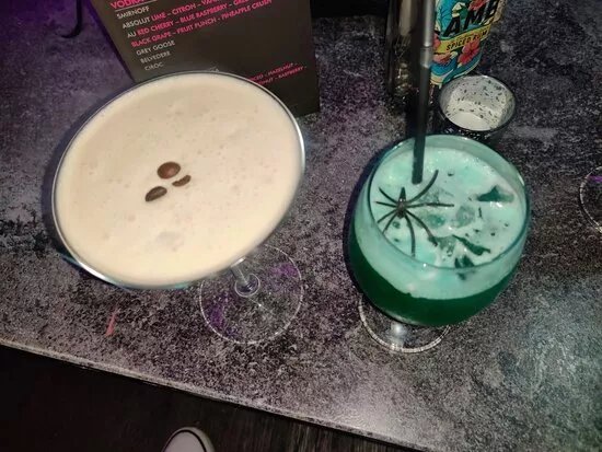 The Fuschia Lounge