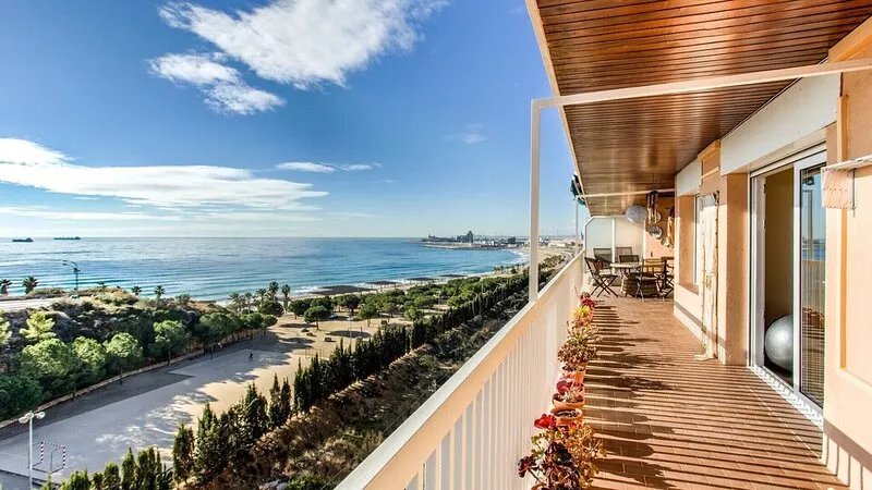 TH44 Apartment Miracle 300m to the Beach Tarragona