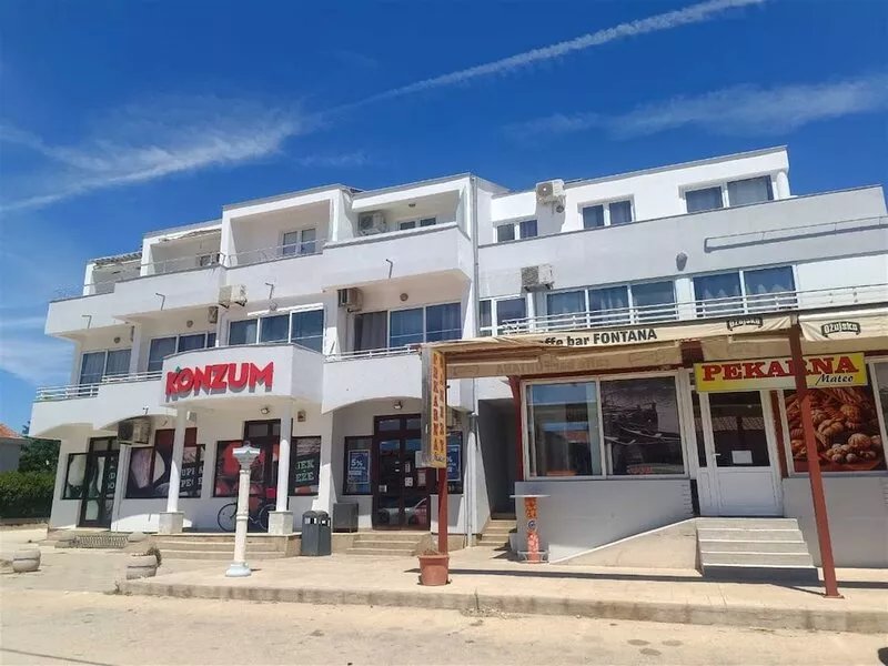 A2 Studio Apartment Lara for 2+2 guests, Privlaka