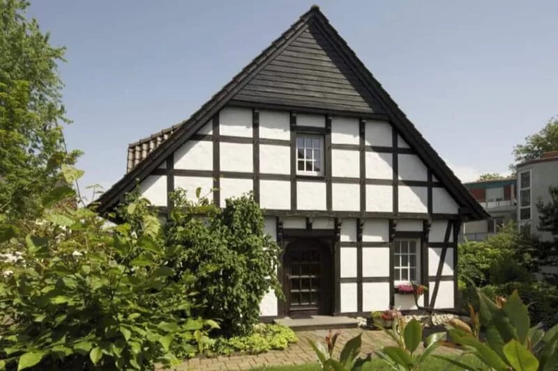 Vacation apartments - Single apartment in a half-timbered house