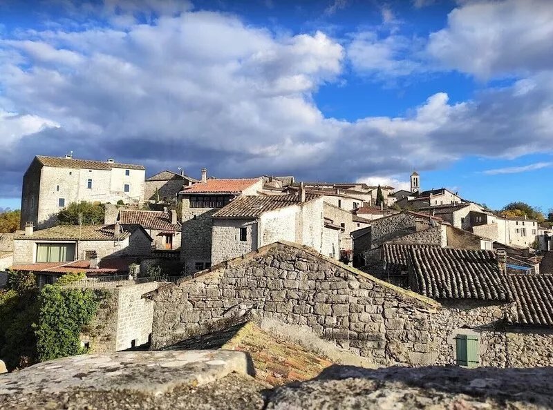 Quiet and bright gîte in the heart of southern Ardèche