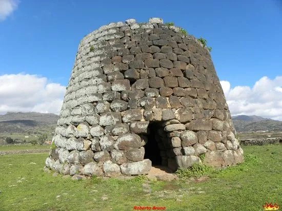 Nuraghe Santa Sabina