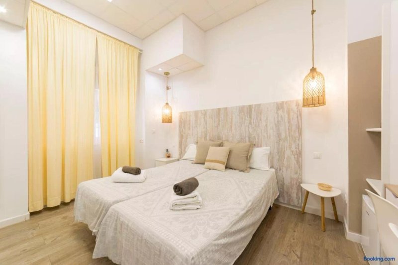 Home up Qurtuba