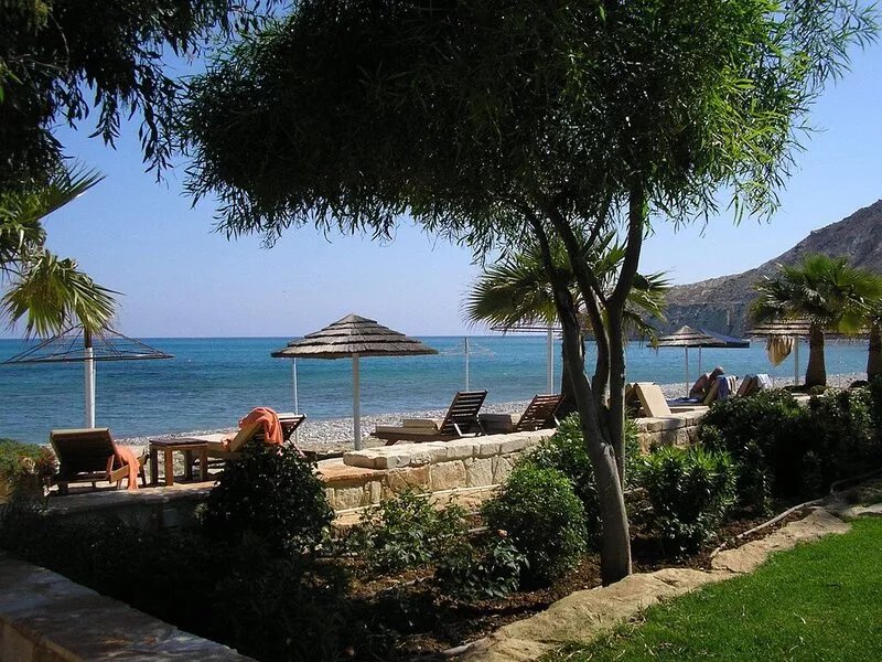 Katikies 19, Luxury Pissouri Beach Villa, Great Relaxing Location