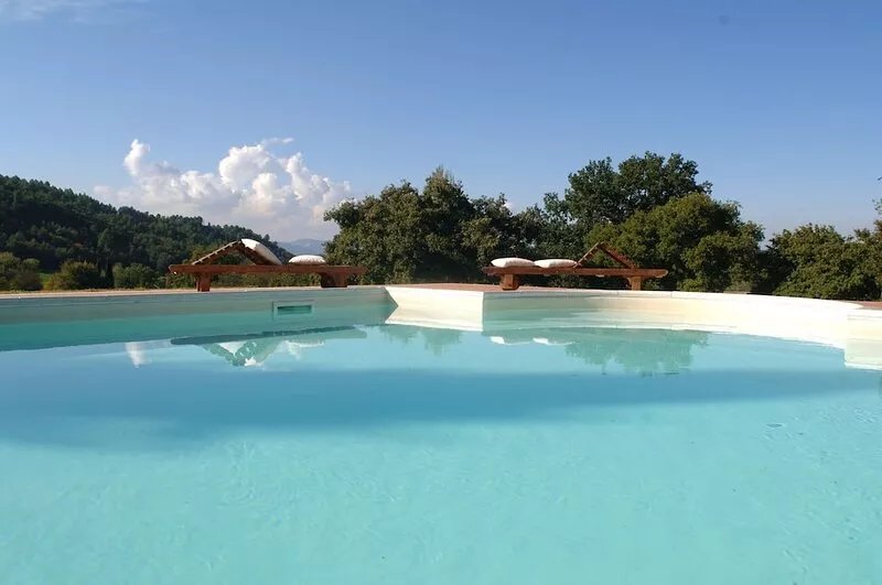 Villa Umbria - a peaceful oasis surrounded by vineyards in the Todi - Orvieto a