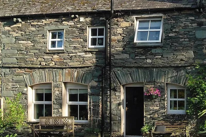 Chapelfield cottage is set in the heart of the Borrowdale Valley with wonderful