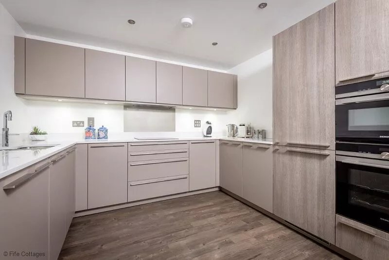 Fabulous two bedroomed apartment with private parking