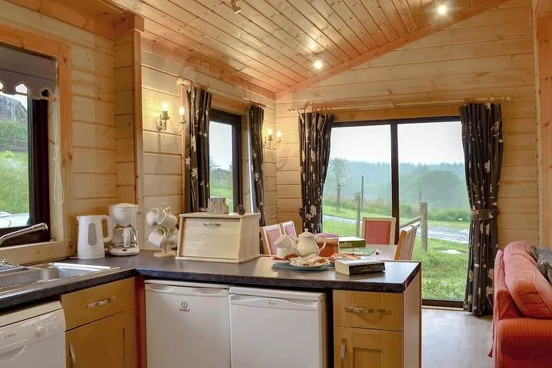 3 bedroom accommodation in Woolsery, near Bideford