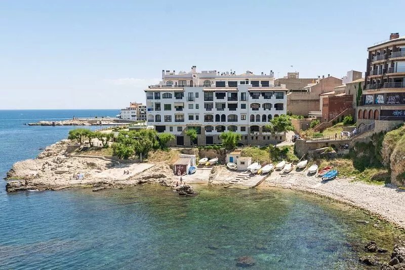 Stephanie: House for rent in 210m from beaches of Empúries