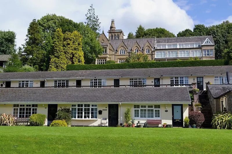 2 bedroom accommodation in Windermere