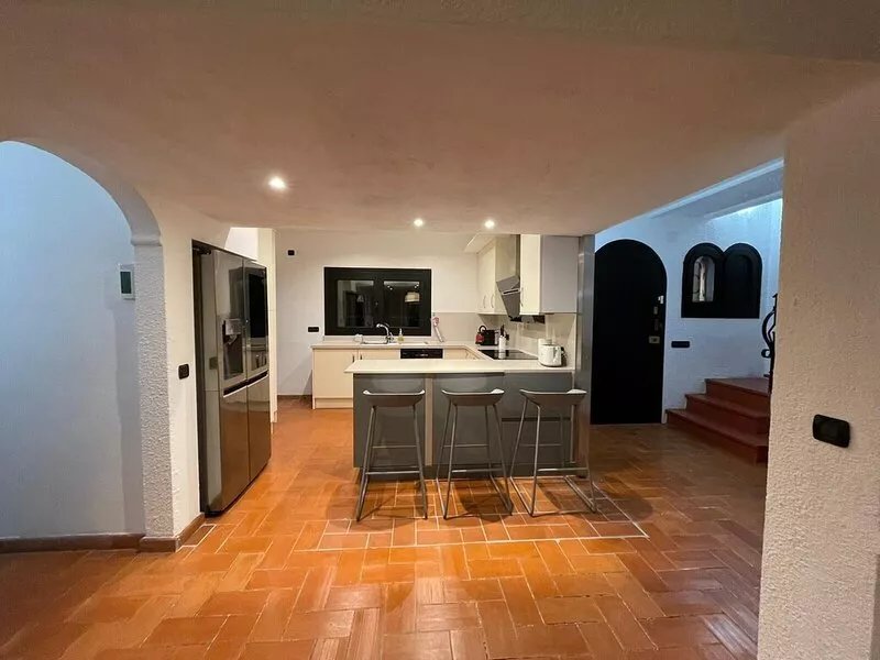 Superb villa in the heart of Platja d'aro with private pool.