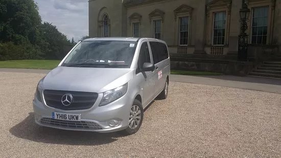 Minibus 8