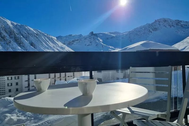 Foot slopes! Beautiful apartment renovated, sun exposure, Tignes  WIFI