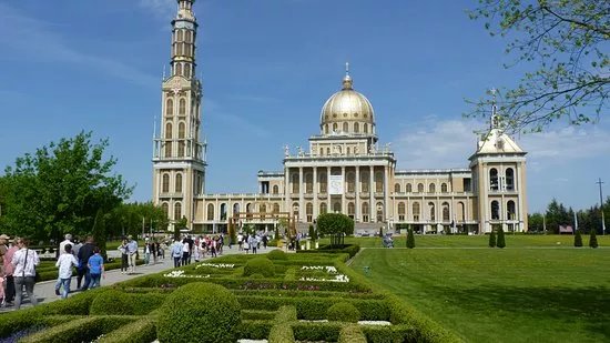 Sanktuarium Matki Bokiej Lichenskiej
