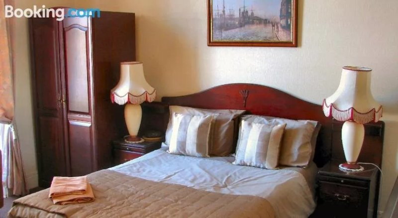Lindale Guest House