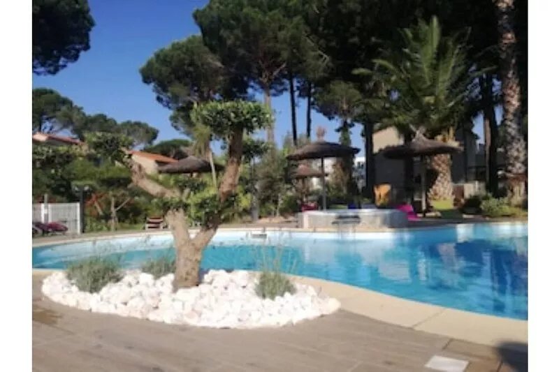 VILLA 3 APARTMENT FLOOR*** CALELLA ALL COMFORTS AIR CONDITIONING GARDEN