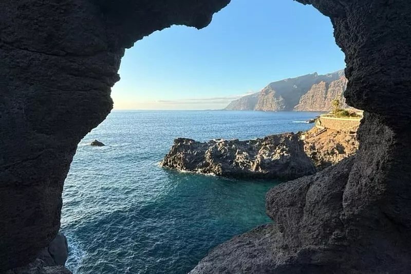 BEAUTIFUL PENTHOUSE IN COSTA ADEJE WITH GREAT VIEW ON SEA AND MOUNTAIN