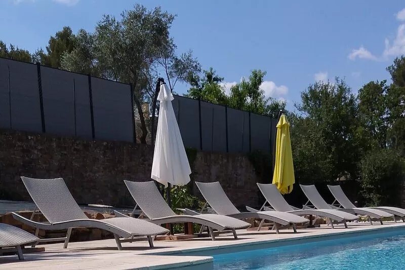 30mn Marseille, peaceful modern villa 200m2 SWIMMING POOL in the heart of nature
