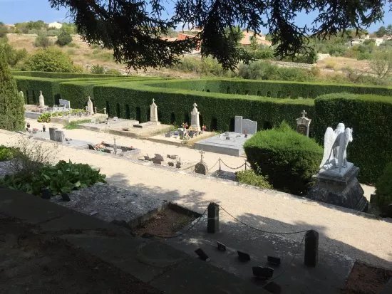 Cimetiere de Montfort-l'Amaury