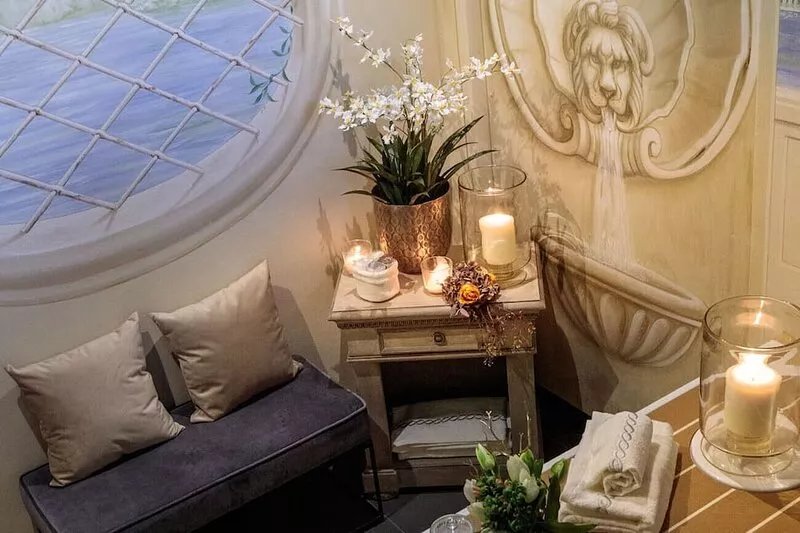 THE MEDIEVAL PENTHOUSE, Indulge among History in a Luxury 5 Bedrooms Apartment