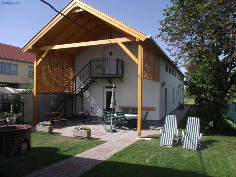 Radek Vendeghaz es Apartman