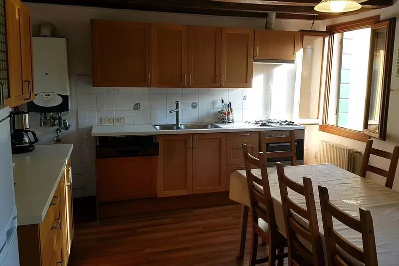 130sqm apartment ideal for large families or groups of friends