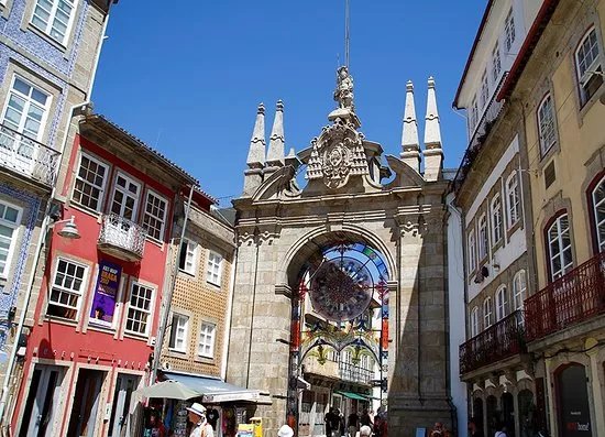 Arco da Porta Nova